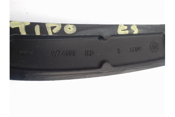 Recambio de brazo limpiaparabrisas delantero izquierdo para fiat ii tipo (356) berlina 1.3 easy referencia OEM IAM 52184427 AS12