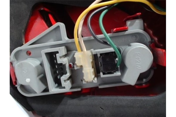 Recambio de piloto trasero izquierdo para toyota yaris (ksp9/scp9/nlp9) 1.4 d-4d referencia OEM IAM 8149752020  