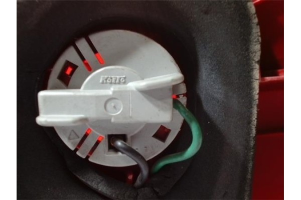 Recambio de piloto trasero izquierdo para toyota yaris (ksp9/scp9/nlp9) 1.4 d-4d referencia OEM IAM 8149752020  