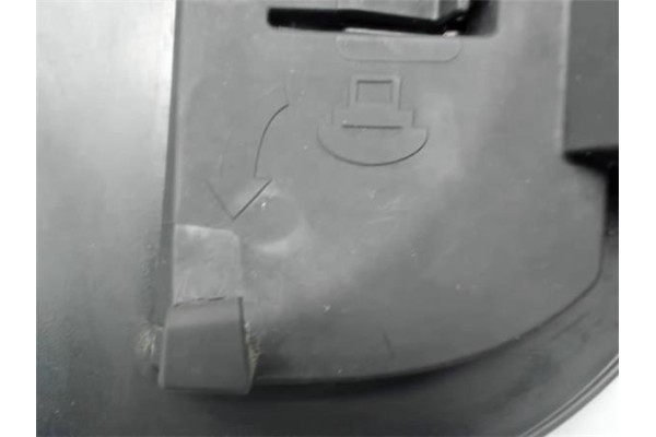 Recambio de tapa exterior combustible para peugeot 207 1.6 hdi referencia OEM IAM 9681730680  