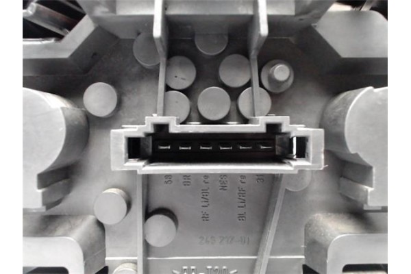 Recambio de piloto trasero derecho para skoda felicia i (6u1) 1.3 referencia OEM IAM 24621701  