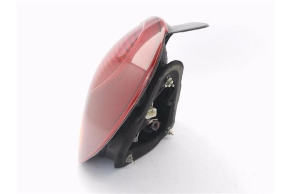 Recambio de piloto trasero derecho para toyota corolla (e11) 1.6 (ae111_) referencia OEM IAM 815501E070  