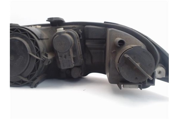 Recambio de faro delantero dcho para rover rover 200 (rf) referencia OEM IAM   