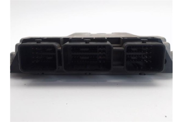 Recambio de centralita para mazda 3 berlina (bk) referencia OEM IAM 0281012530  