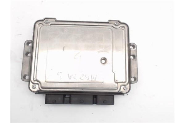 Recambio de centralita para mazda 3 berlina (bk) referencia OEM IAM 0281012530  