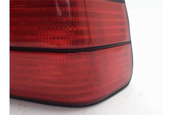 Recambio de piloto trasero derecho para bmw serie 3 berlina (e36) referencia OEM IAM ZBR8353288 29540206 