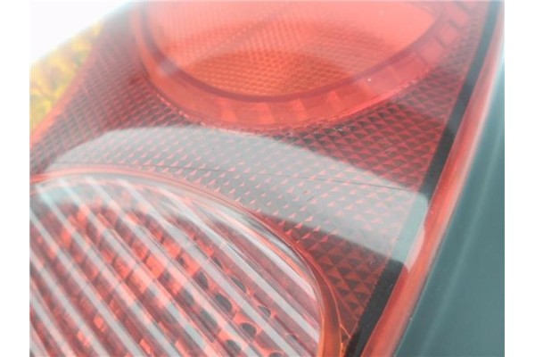 Recambio de piloto trasero izquierdo para toyota corolla (e11) 1.6 (ae111_) referencia OEM IAM E139162  