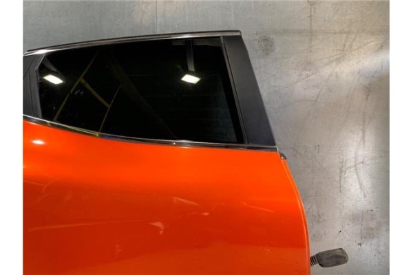 Recambio de puerta trasero derecha para renault clio v 1.0 business referencia OEM IAM 821005029R  