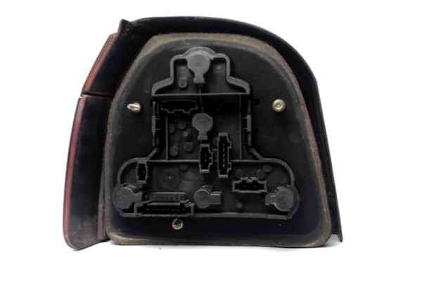 Recambio de piloto trasero derecho para volkswagen golf iii (1h1) 2.0 referencia OEM IAM 1H6945112B  1E0945096A , AUDI