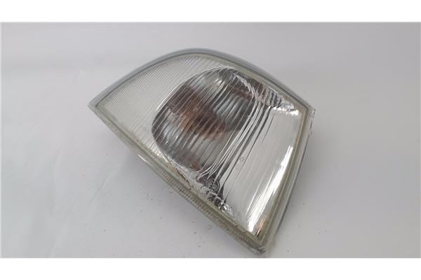 Recambio de intermitente delantero dcho para volvo s40 berlina 2.0 referencia OEM IAM 30854654  