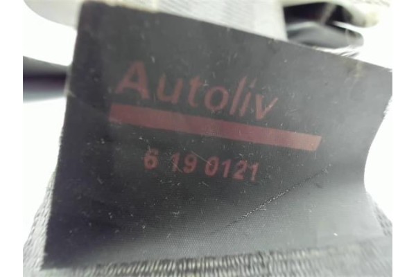 Recambio de cinturon seguridad delantero derecho para peugeot 207 1.6 hdi referencia OEM IAM 6190121  