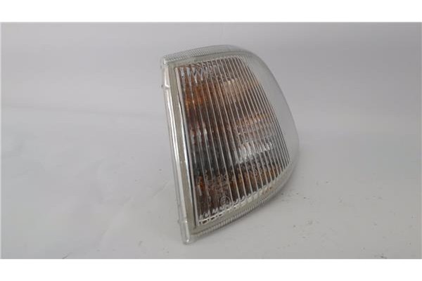 Recambio de intermitente delantero izquierdo para volvo s40 berlina 2.0 referencia OEM IAM 30854653  