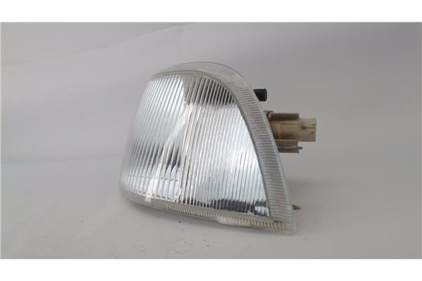 Recambio de intermitente delantero izquierdo para volvo s40 berlina 2.0 referencia OEM IAM 30854653  