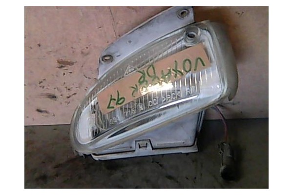 Recambio de faro antiniebla para chrysler voyager gs 2.5 td referencia OEM IAM 4676538  