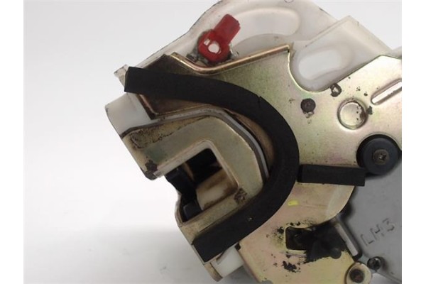 Recambio de cierre electromagnetico trasero izquierdo para nissan primera berlina (p11) referencia OEM IAM   