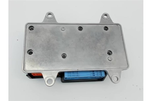 Recambio de centralita airbag para volvo v50 familiar 2.0 d referencia OEM IAM 30724652 005111600290 