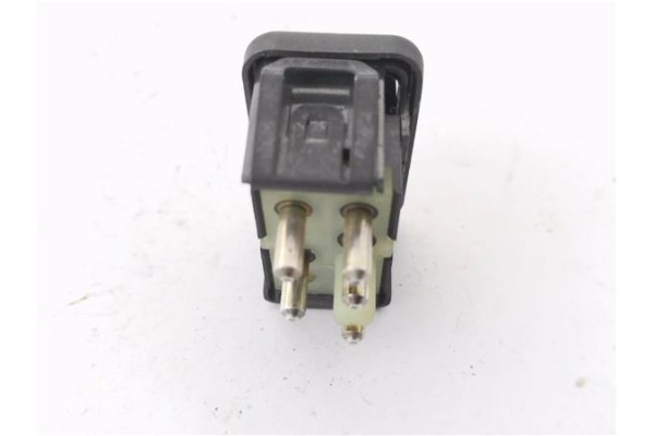 Recambio de mando elevalunas delantero izquierdo para volvo s40 berlina 2.0 referencia OEM IAM 30862853 03458221 