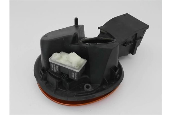 Recambio de tapa exterior combustible para renault clio v 1.0 business referencia OEM IAM 788309557R 788269092R 