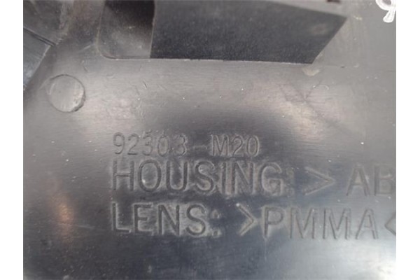 Recambio de intermitente delantero izquierdo para mitsubishi santamo (hyundai) referencia OEM IAM 92303M20  