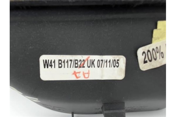 Recambio de mando elevalunas delantero derecho para volvo v50 familiar 2.0 d referencia OEM IAM 8663815  
