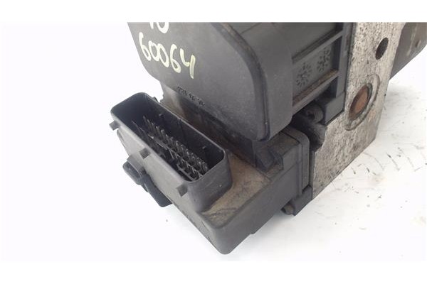 Recambio de nucleo abs para volvo s40 berlina 2.0 referencia OEM IAM 30856098  