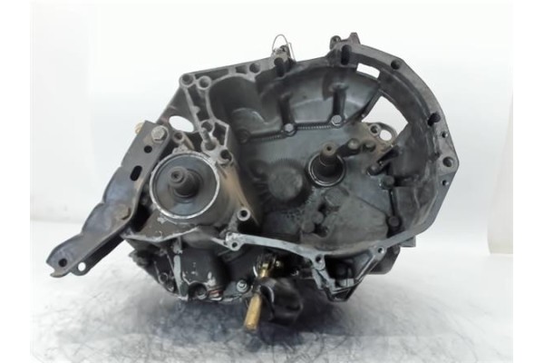 Recambio de caja cambios manual para renault clio i fase iii 1.8 initiale paris referencia OEM IAM JB3046  