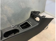 Recambio de embellecedor consola central para mercedes-benz clase b (bm 246) 1.8 b 200 cdi (246.201) referencia OEM IAM A2466803