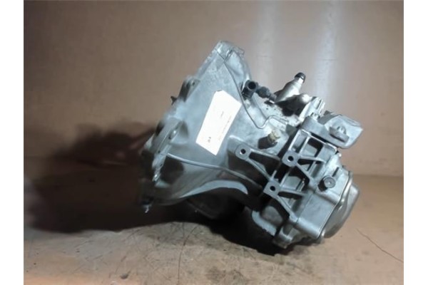 Recambio de caja cambios manual para opel corsa b 1.7 viva referencia OEM IAM A330317W335 90400209 
