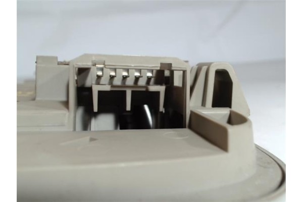 Recambio de luz trasero central techo para volkswagen golf v (1k1) 2.0 tdi 16v referencia OEM IAM 3C0947291DY20  