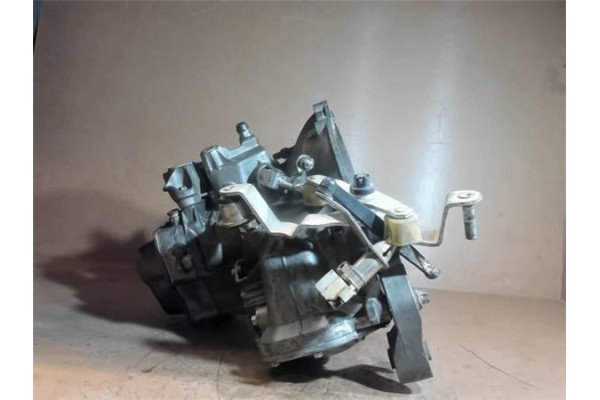 Recambio de caja cambios manual para opel corsa b 1.7 viva referencia OEM IAM A330317W335 90400209 