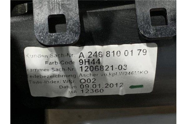 Recambio de embellecedor consola central para mercedes-benz clase b (bm 246) 1.8 b 200 cdi (246.201) referencia OEM IAM A2466803