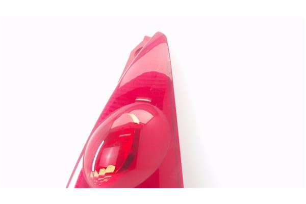 Recambio de piloto trasero derecho para peugeot 107 1.0 básico referencia OEM IAM 6351X6  