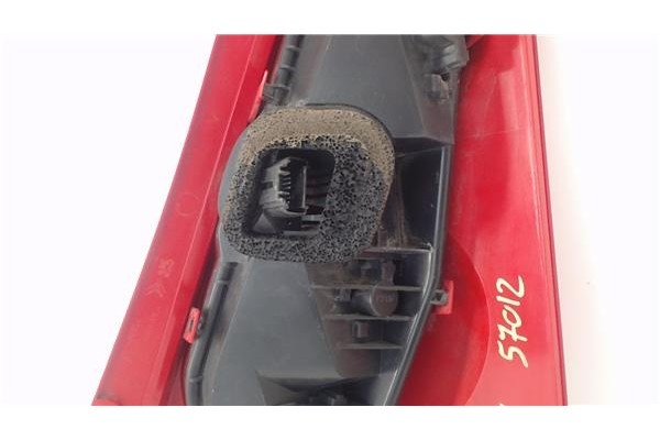 Recambio de piloto trasero izquierdo para peugeot 107 1.0 básico referencia OEM IAM 6350X6  