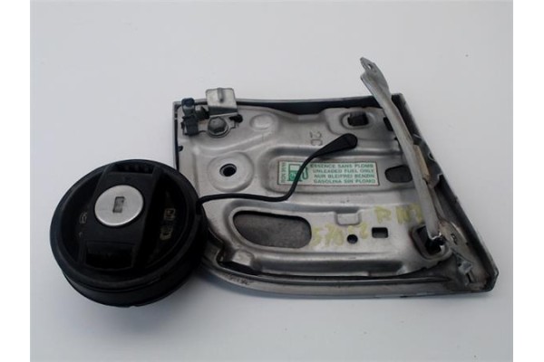 Recambio de tapa exterior combustible para peugeot 107 1.0 básico referencia OEM IAM 1517C9  