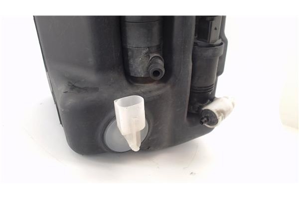 Recambio de deposito limpiaparabrisas para mercedes-benz clase b (bm 246) 1.8 b 200 cdi (246.201) referencia OEM IAM A2468690120