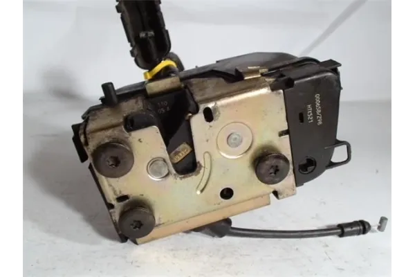 Recambio de cierre electromagnetico trasero derecho para renault laguna ii (bg0) 1.9 dci (bg05) referencia OEM IAM 8200000658  