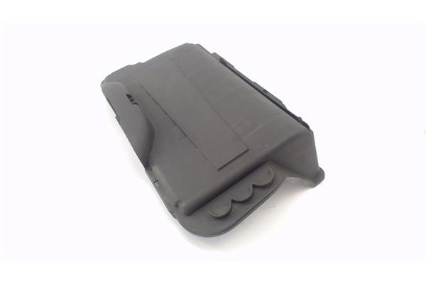 Recambio de tapa bateria para mercedes-benz clase b (bm 246) 1.8 b 200 cdi (246.201) referencia OEM IAM A2465410005  