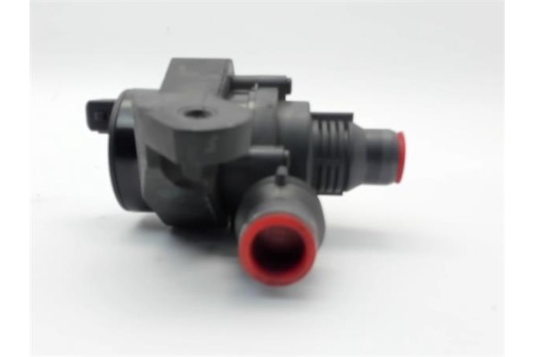 Recambio de bomba de agua adicional para bmw serie 7 (e65/e66) 4.4 745i referencia OEM IAM 6411690637506  