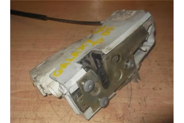 Recambio de cierre electromagnetico trasero derecho para ford galaxy (vx) 2.0 i referencia OEM IAM 99VWA26412AA X99VWA26412 