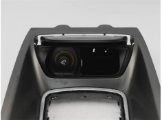 Recambio de consola para citroen c5 berlina 2.0 audace referencia OEM IAM 81230142 7589ZF 