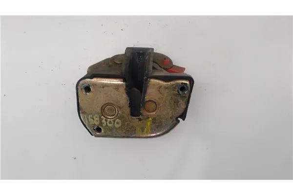 Recambio de cierre electromagnetico trasero derecho para chrysler voyager gs 2.5 td referencia OEM IAM 4717500 VOYAGER 
