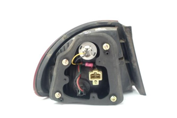 Recambio de piloto trasero derecho para daewoo lanos 1.4 se plus referencia OEM IAM 9F14C  