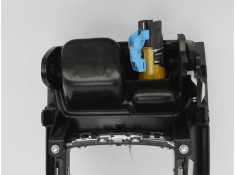 Recambio de consola para citroen c5 berlina 2.0 audace referencia OEM IAM 81230142 7589ZF 