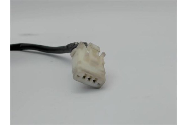 Recambio de retrovisor electrico izquierdo para toyota carina (t19) 2.0 gli (st191) referencia OEM IAM 011648  
