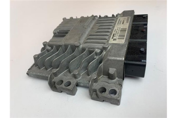 Recambio de centralita para renault scenic ii (jm) 1.5 dci (jm1e) referencia OEM IAM 8200565863 8200592611 