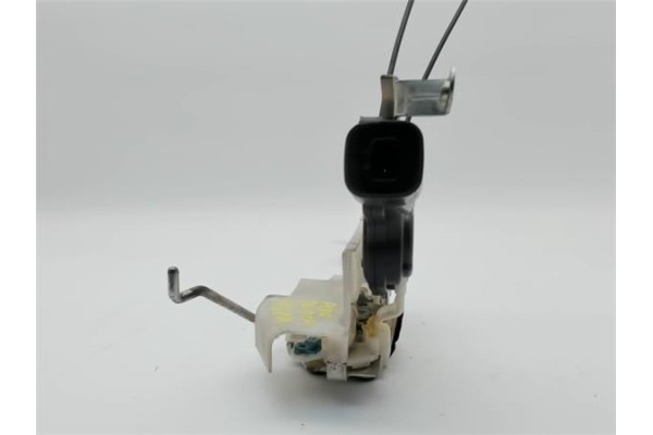 Recambio de cerradura puerta delantero derecha para nissan pixo (uao) 1.0 visia referencia OEM IAM 805004A00F  