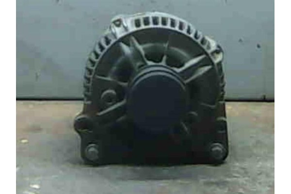 Recambio de alternador para chrysler voyager gs 2.5 td referencia OEM IAM 4727206 0123510037 