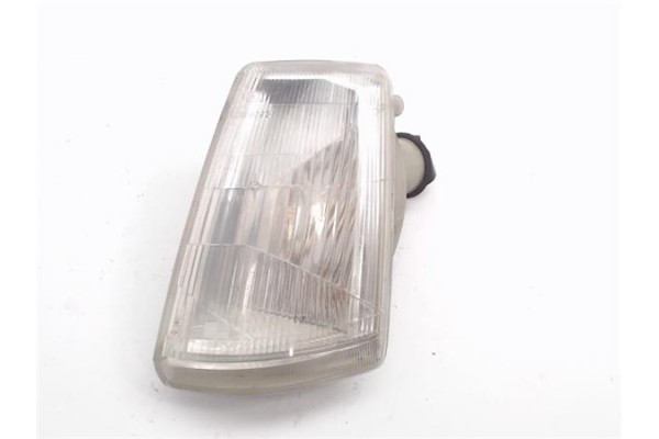 Recambio de intermitente delantero izquierdo para peugeot 205 berlina referencia OEM IAM   