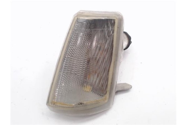 Recambio de intermitente delantero izquierdo para peugeot 205 berlina referencia OEM IAM   