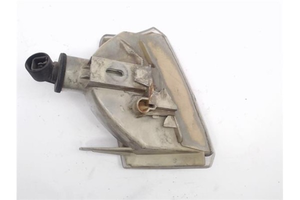 Recambio de intermitente delantero izquierdo para peugeot 205 berlina referencia OEM IAM   